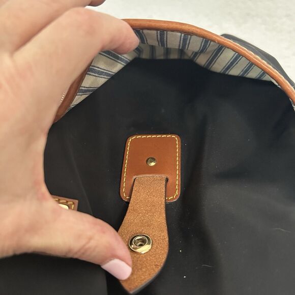 Dooney & Bourke Hobo Purse Black Nylon Cognac Leather Detail Pockets Logo Zipper - Picture 10 of 16